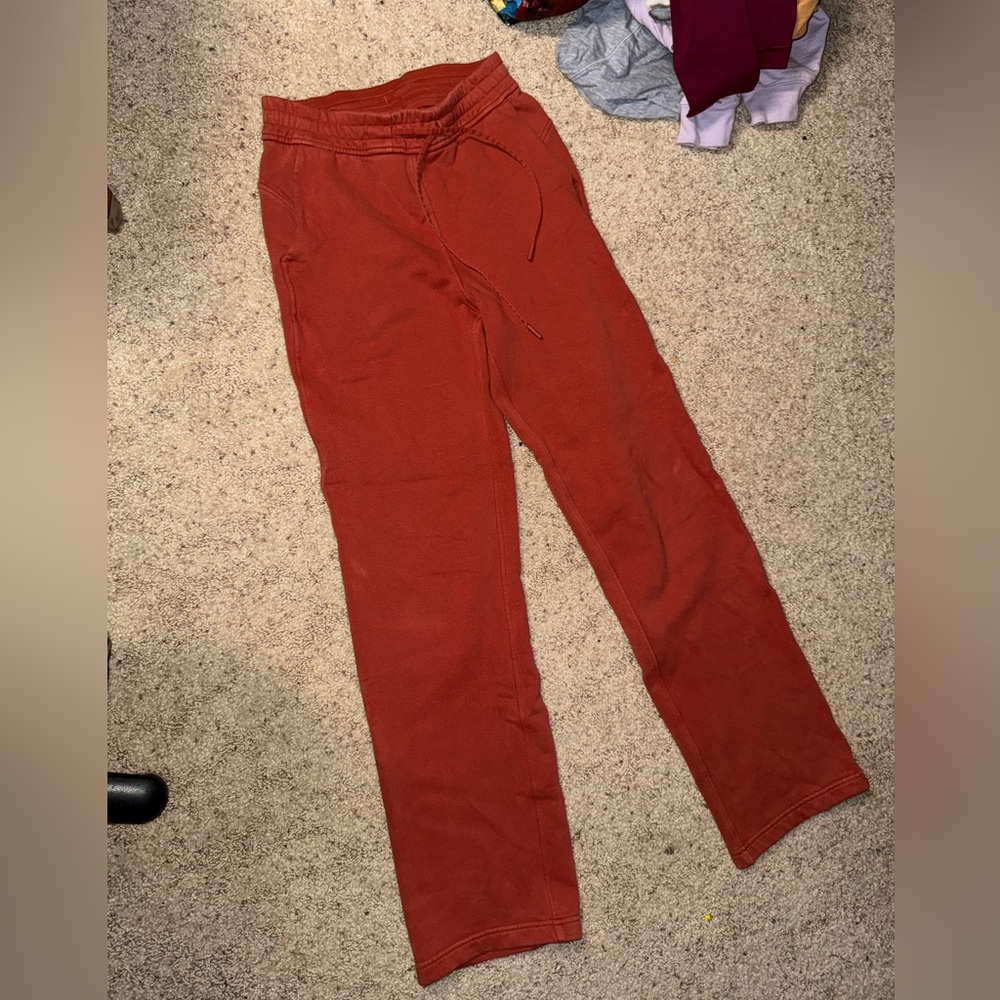 Lululemon loungeful straight leg pant